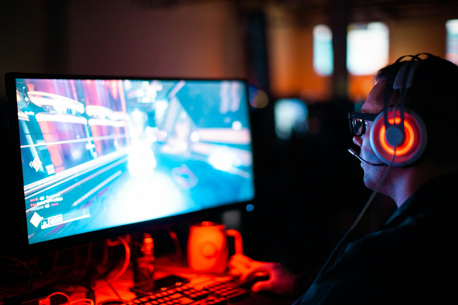 Clone Gaming competitive player station
